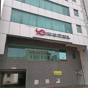 Hotel So
